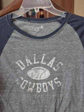 Her Style Dallas Cowboys Heather Gray & Navy Raglan Tee